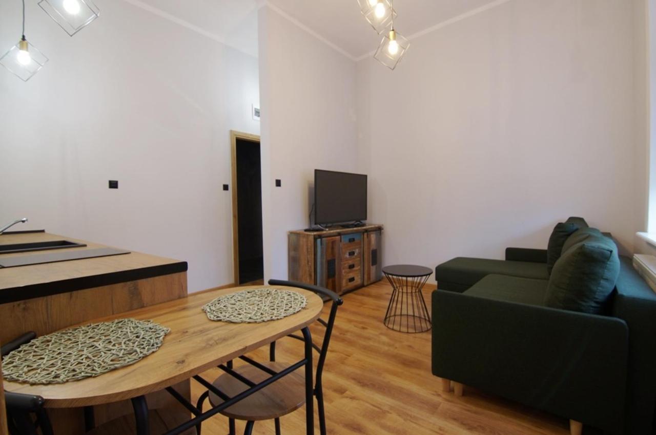 Apartament Loft 1 Lägenhet Malbork Exteriör bild